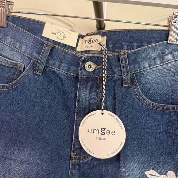 Umgee Denim Shorts - Picture 2 of 4